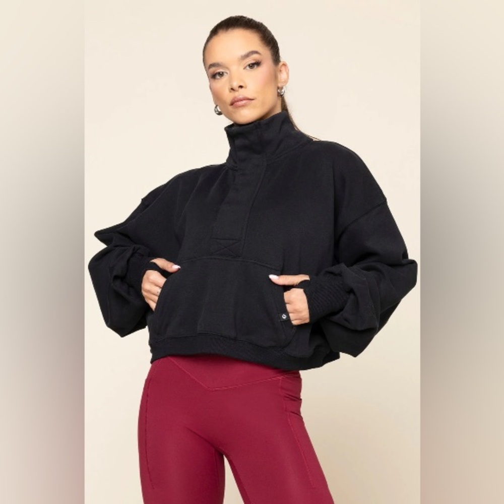 POPFLEX Ooey Gooey Cropped Halfzip Sweater - Black